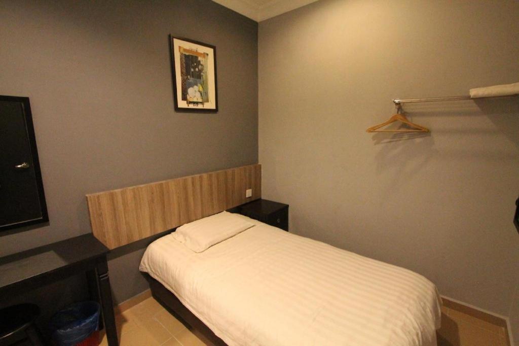 Hotel Station 18 Ипох Екстериор снимка
